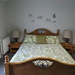 Maire Toireasa - Cosy Refurbished Property In The Gaeltacht Quarter